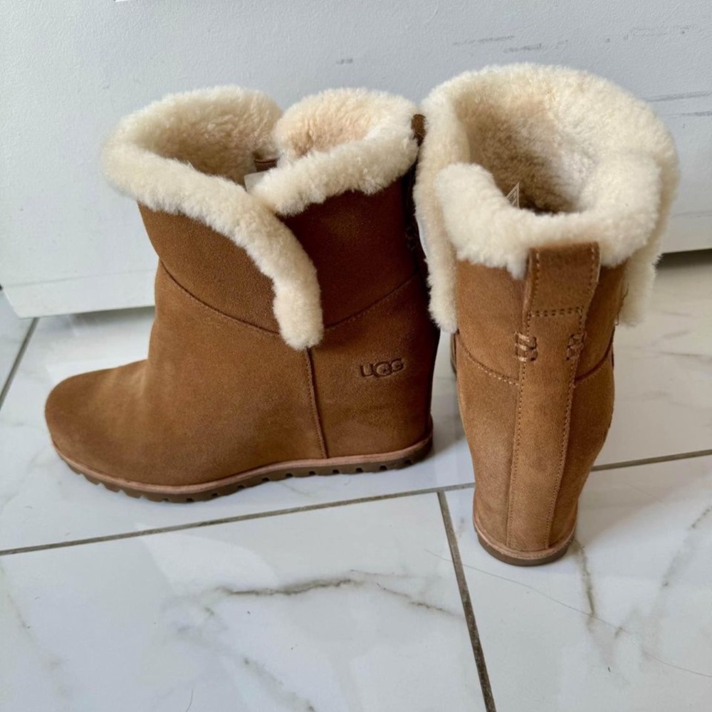 Women’s Ugg Classic Femme Mini Boots